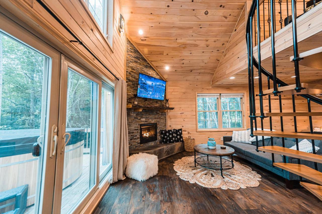 Moonlight Treehouse At Belgrade Hospitality Βίλα Εξωτερικό φωτογραφία