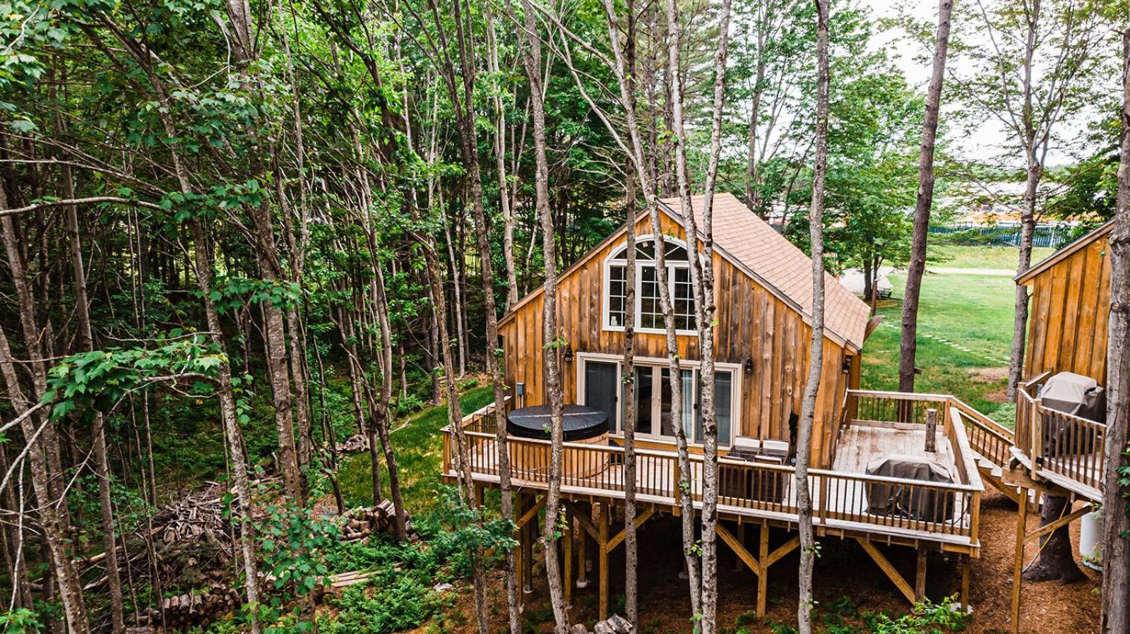 Moonlight Treehouse At Belgrade Hospitality Βίλα Εξωτερικό φωτογραφία